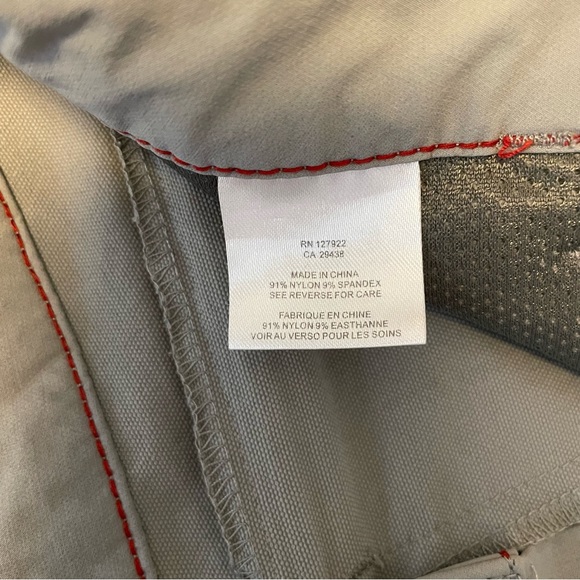 Mountain Khakis Classic Fit Women's Cruiser II Shorts - Picture 4 of 7